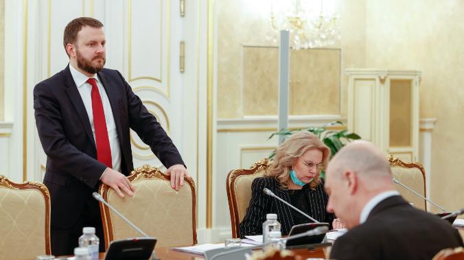 Орешкин: экономическая война против России продолжится