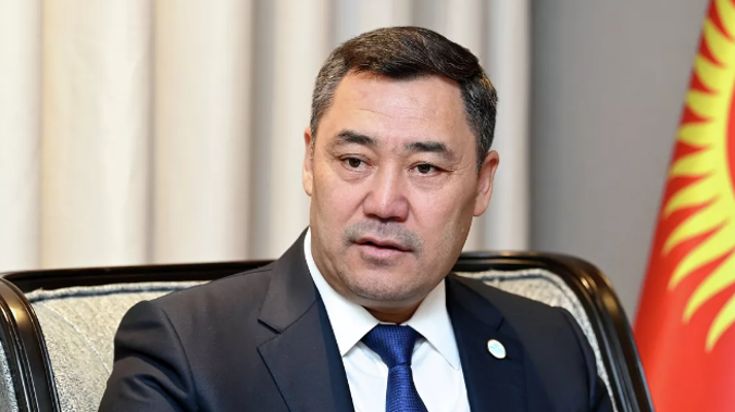 Президент Киргизии хочет отказаться от русского языка в делопроизводстве