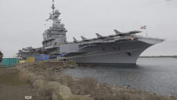 Неизвестный дрон приблизился к авианосцу Франции