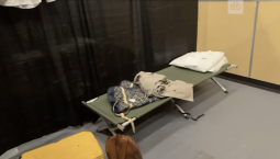 Журналистов удивили условия размещения на Аляске