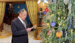 Лавров пообещал глобус ребёнку с новыми границами