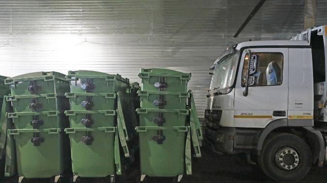 Оператор по вывозу мусора Севастополя – почти банкрот