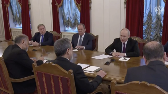 Россия и Иран продолжат стратегические отношения