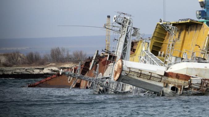 В Крыму утилизируют украинские корабли