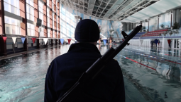 Чемпионат по плаванию с автоматом прошёл во Владивостоке