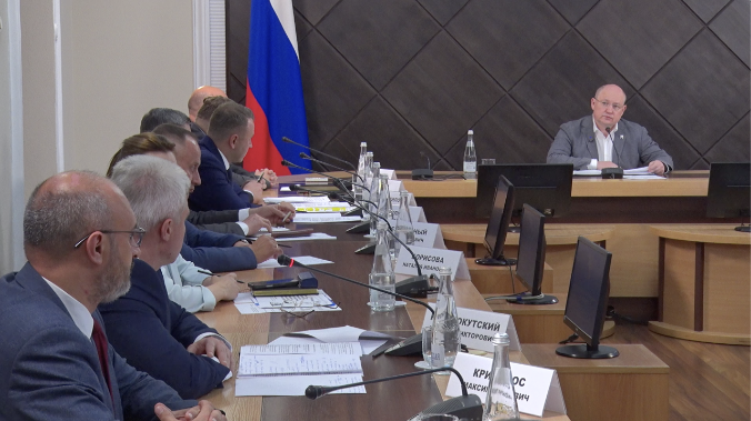 Развожаев заявил о жалобах людей на сеть АЗС АТАН