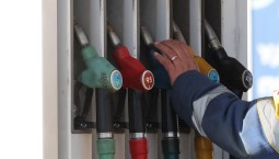 Не больше 20 литров: в Крыму ужесточили продажу бензина