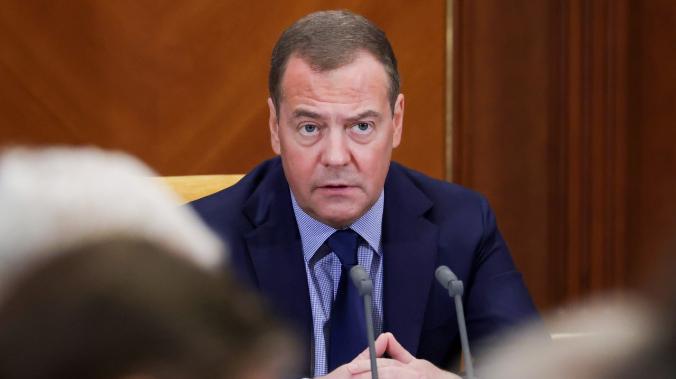 Медведев: СВО спасает мир от Третьей мировой войны 