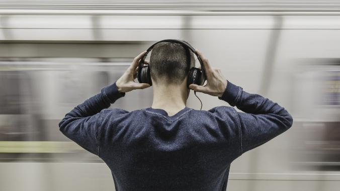 Spotify приостановил продажу Premium-подписки в России