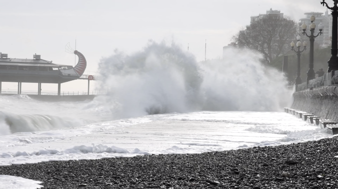 12 ноября в Крыму – дожди, грозы и сильный ветер