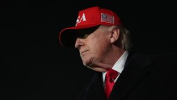 Трамп: помогать НАТО сдерживать Россию — нелепо