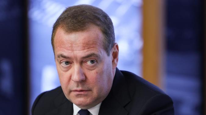 Медведев: атака США на Иран была неспровоцированной