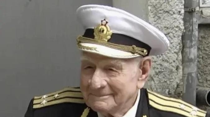 Ветерану войны Николаю Голубцову исполнилось 100 лет