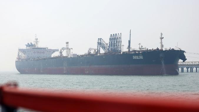 Смена маршрута: в Ормузском проливе – угроза мин