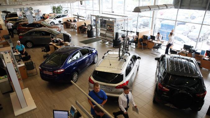 Жители России отказываются от покупки новых автомобилей