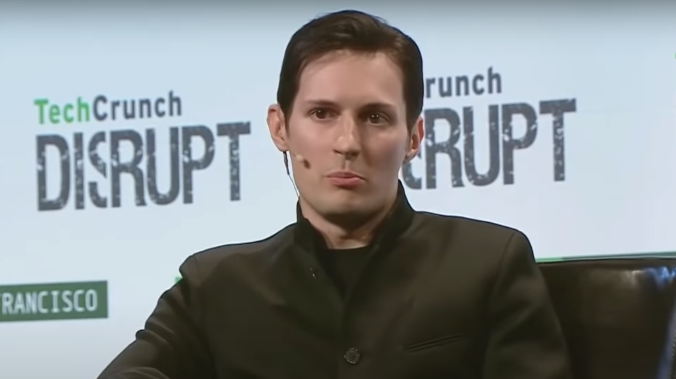 Павел Дуров считает, что Apple и Google  мешают стартапам во всем мире