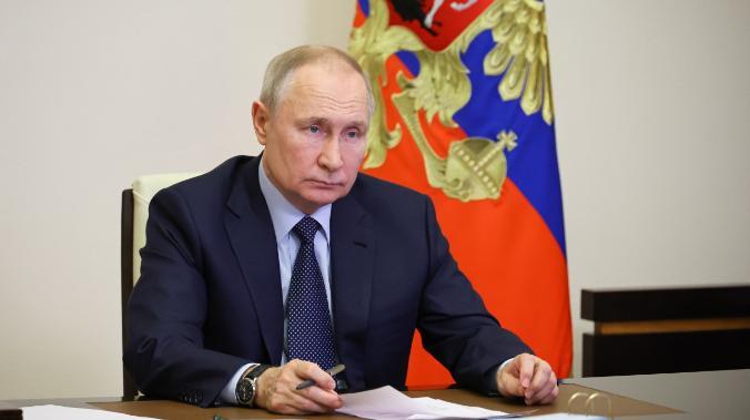 Путин: нужно не допускать обстрелов регионов России