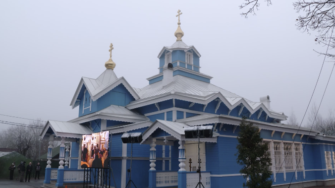 Патриарх Кирилл освятил храм Александра Невского в Красном Селе