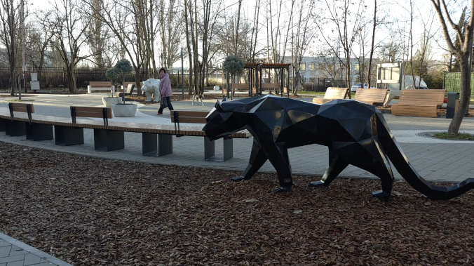 Новый сквер открыли на проспекте Генерала Острякова