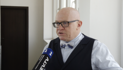 Тихонов: Польша использует Украину для борьбы за власть