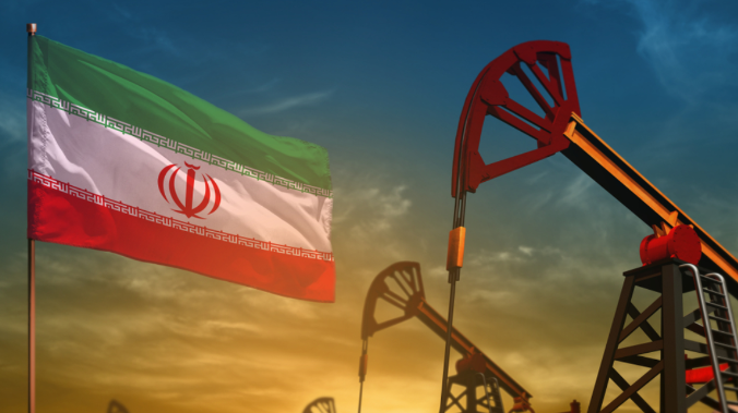 США ввели санкции против компаний, продававших иранскую нефть