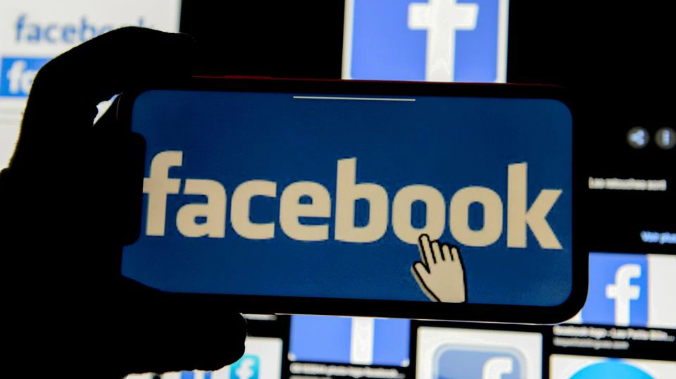 Сбой произошел в работе Facebook, Instagram, WhatsApp 