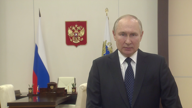 Путин поздравил сотрудников спецслужб с праздником