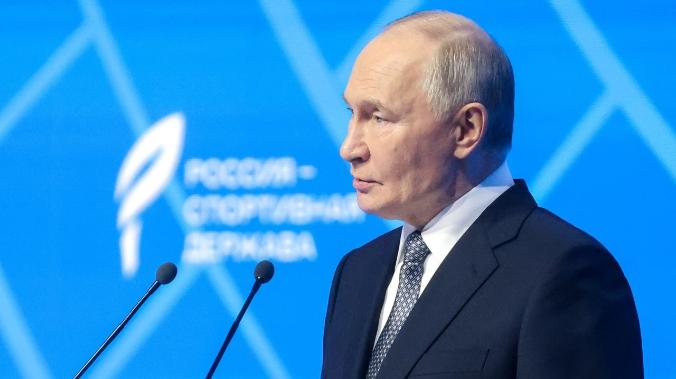 Владимир Путин: политике в спорте – не место