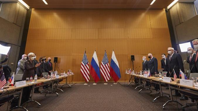 NYT: США проявляют лицемерие в диалоге с Россией
