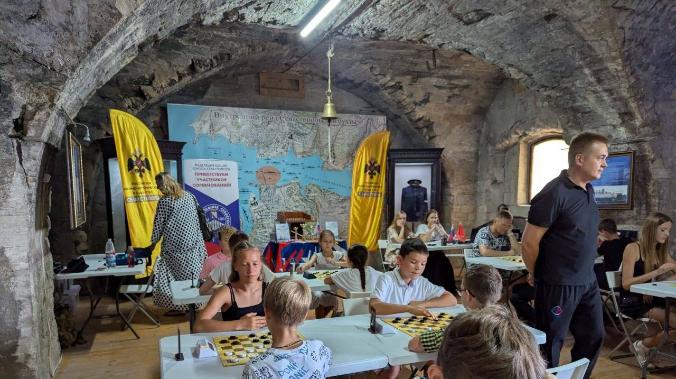 Турнир по шашкам прошёл на Михайловской батарее