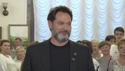 Ильдар Абдразаков будет руководить двумя театрами 