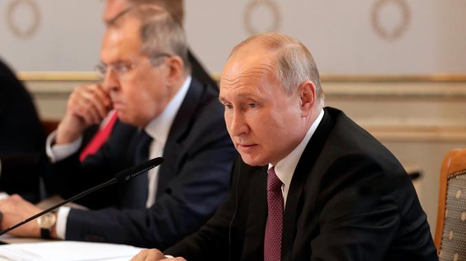 Владимир Путин: У России только одно обязательство по Украине
