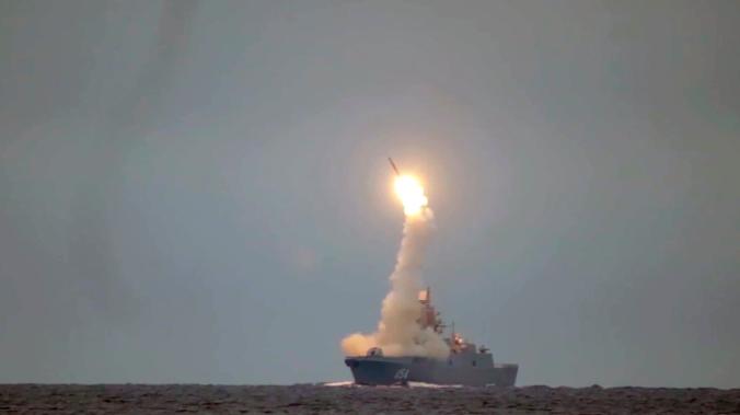 Фрегат «Адмирал Горшков» проведет завершающие испытательные пуски ракет «Циркон»