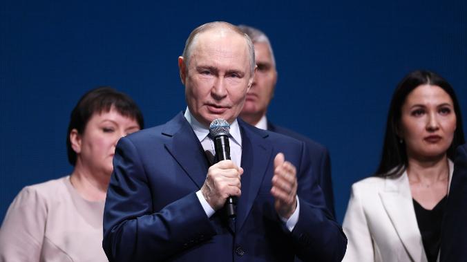 Путин: выборы в Госдуму пройдут в непростых условиях