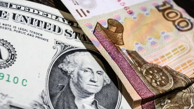 Как падение курса рубля скажется на жителях России