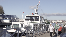 Катера на Михайловскую батарею временно не ходят