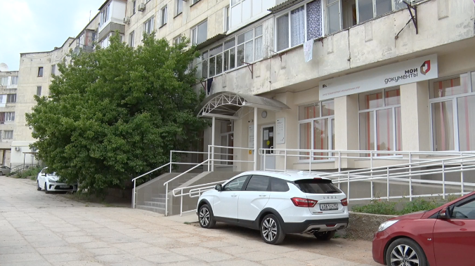 Пострадавшие от взрыва на ул. Корчагина могут обратиться в МФЦ