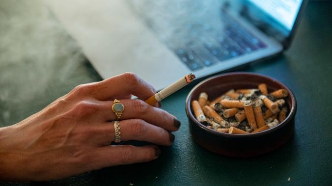 В России предложили увеличить на 10 дней отпуск некурящим сотрудникам