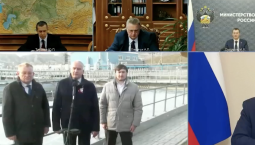 Путин по видеосвязи открыл детский центр и очистные в Крыму