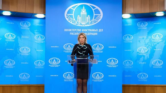 Захарова: после попытки переворота в ФРГ Берлин должен ответить на вопрос об Украине