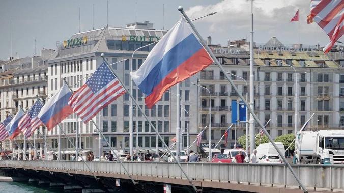 Властям Женевы пришлось срочно закупать российские флаги