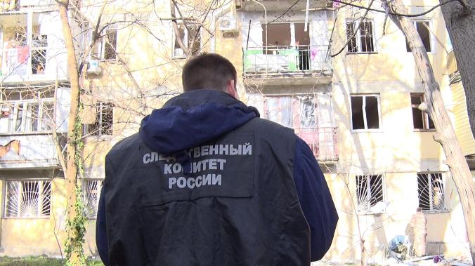 Последствия атаки ВСУ ликвидируют на улице Ефремова в Севастополе