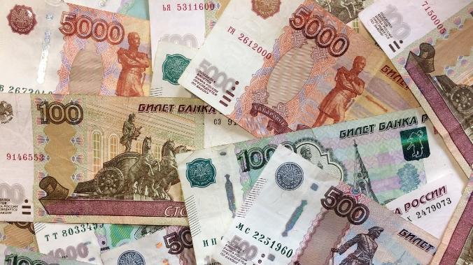 Рубль назвали худшей валютой мира на фоне геополитической напряженности