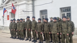 20 человек отбыли на срочную службу из Севастополя