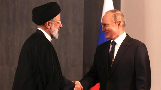 Иран не присоединится к санкциям против России 