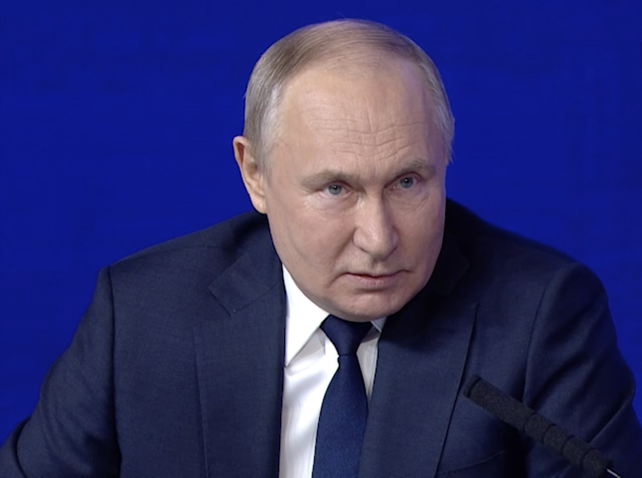 Путин: у российского общества прочный фундамент ::Первый Севастопольский