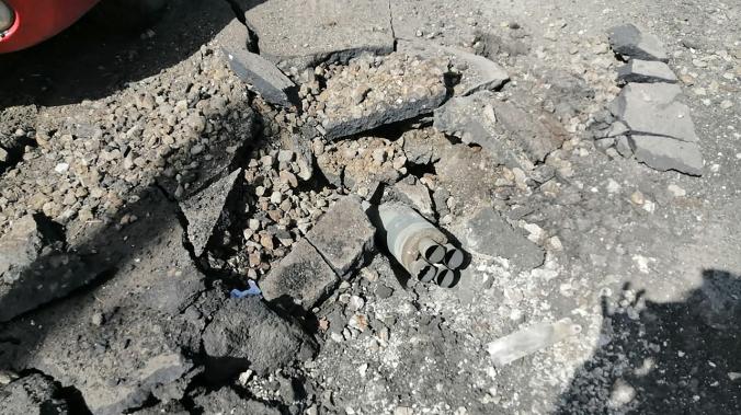 ВСУ разбомбили часть дороги в Брянской области