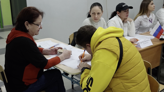 В новых регионах России – высокая явка избирателей на выборах президента России