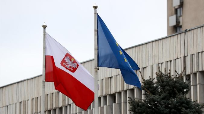 Польша намерена распределить украинские продукты по всему ЕС
