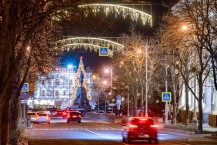 На площади Нахимова в праздники закроют парковку 